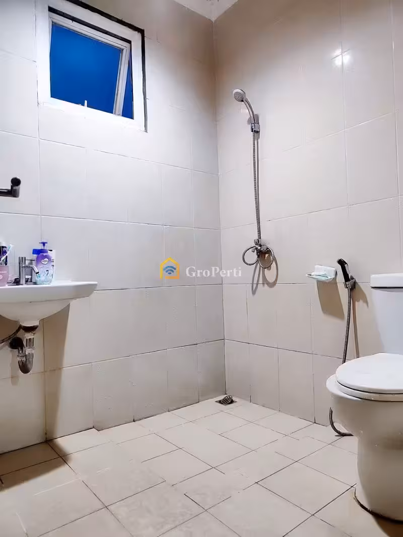 Rumah Modern di KOTA TANGERANG SELATAN, Banten - 4