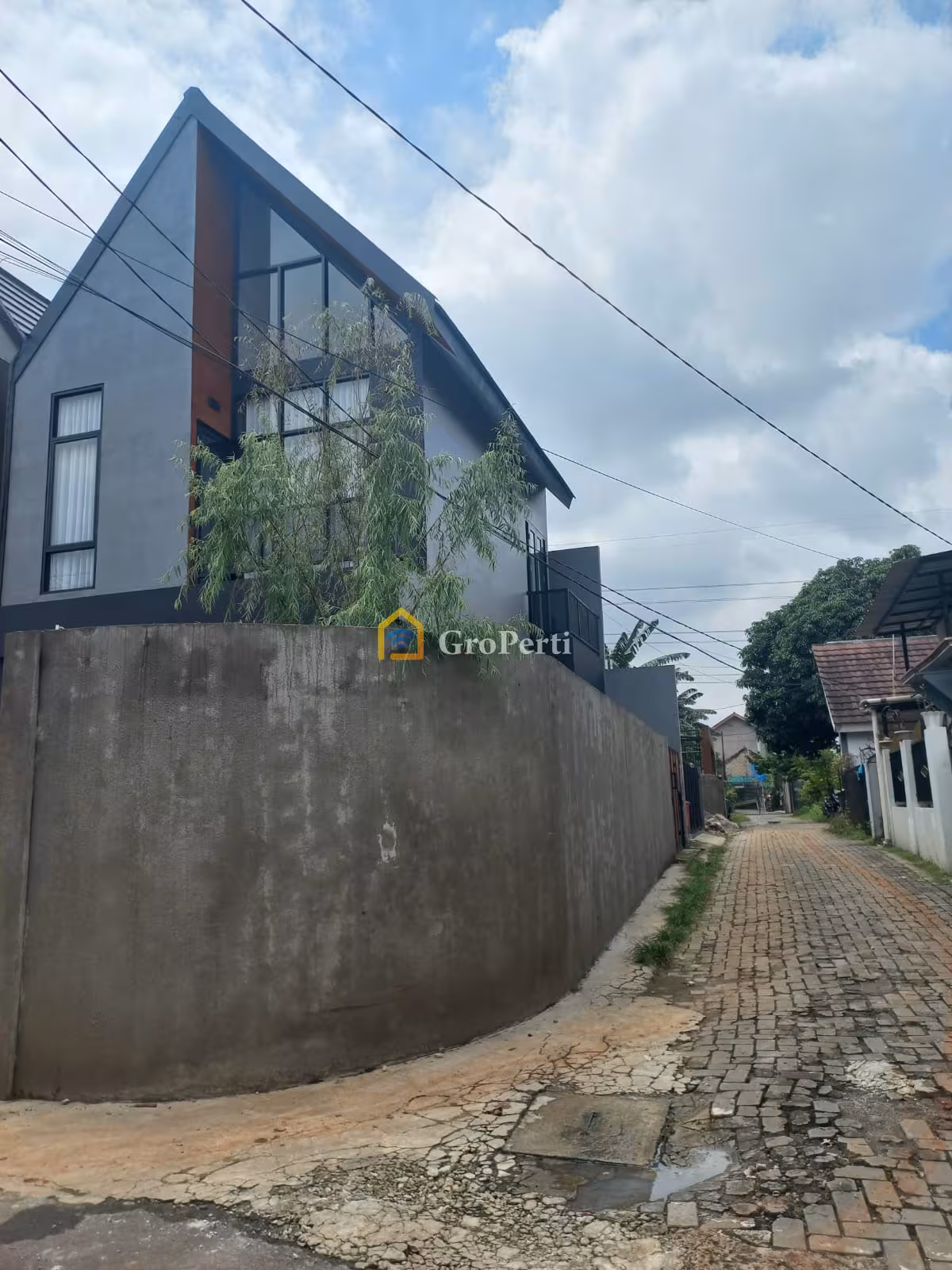 Dijual Sebidang Tanah Strategis di Belakang Kampus UI Depok  - 2