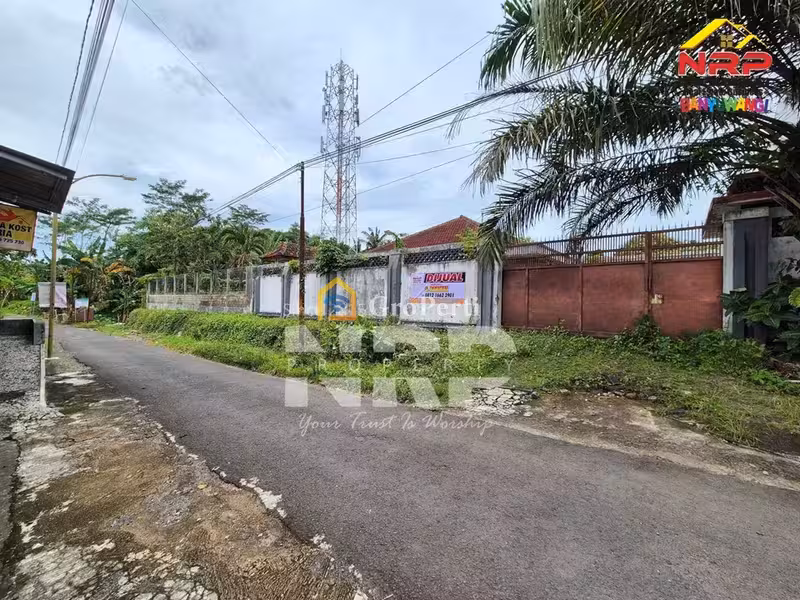 Dijual Tanah Luas 2.820 m² Bonus Rumah Dekat Politeknik Negeri Banyuwangi – Cocok Investasi Kost - 2