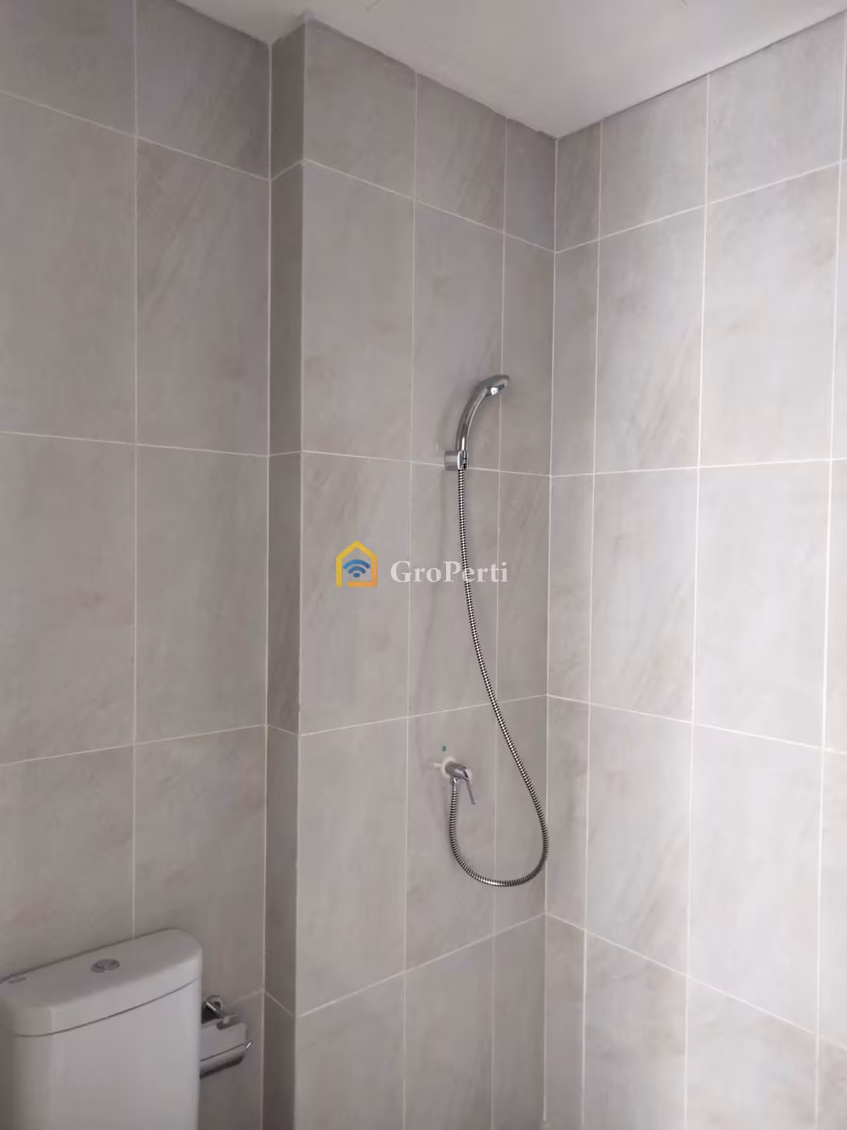 Dijual Ruko Baru di Jalan Astek Akasa 2 Promenade - 2
