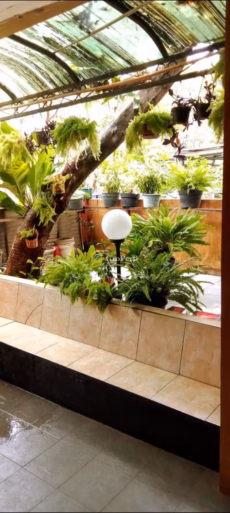 Dijual Rumah Secondary Full Furnished di Sawangan, Depok - 5