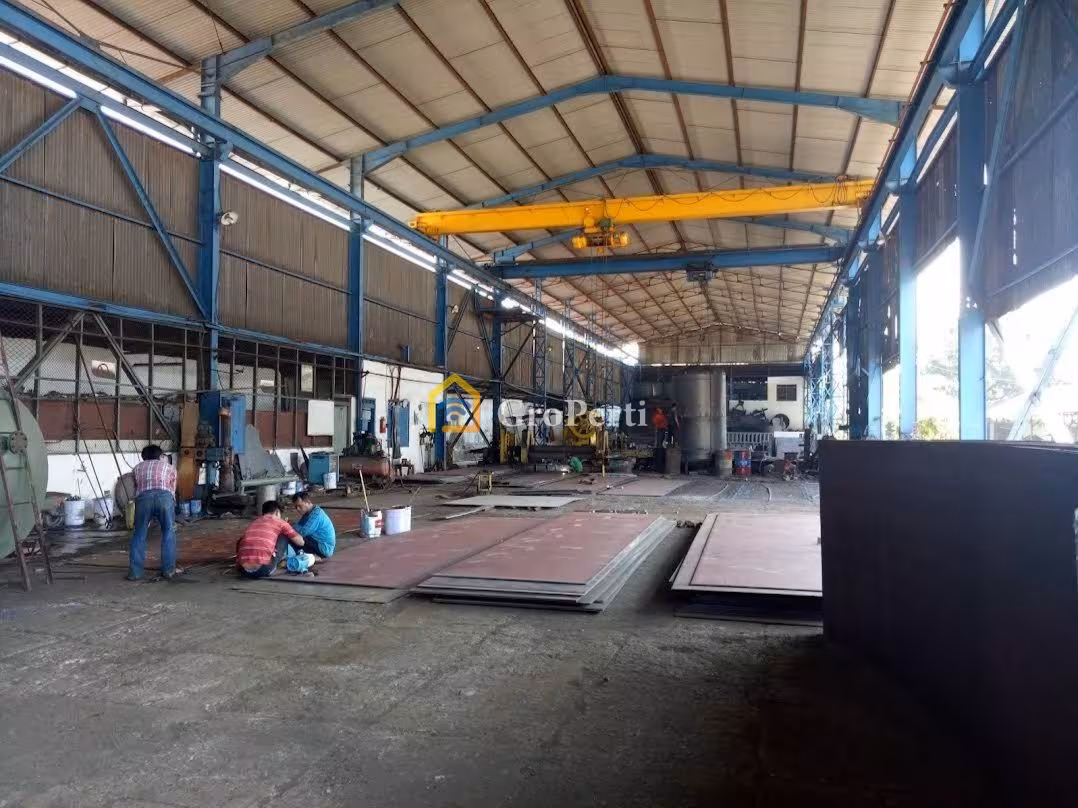 Dijual Murah Gudang Eks Workshop Area Raya Waru Gedangan Strategis - 5