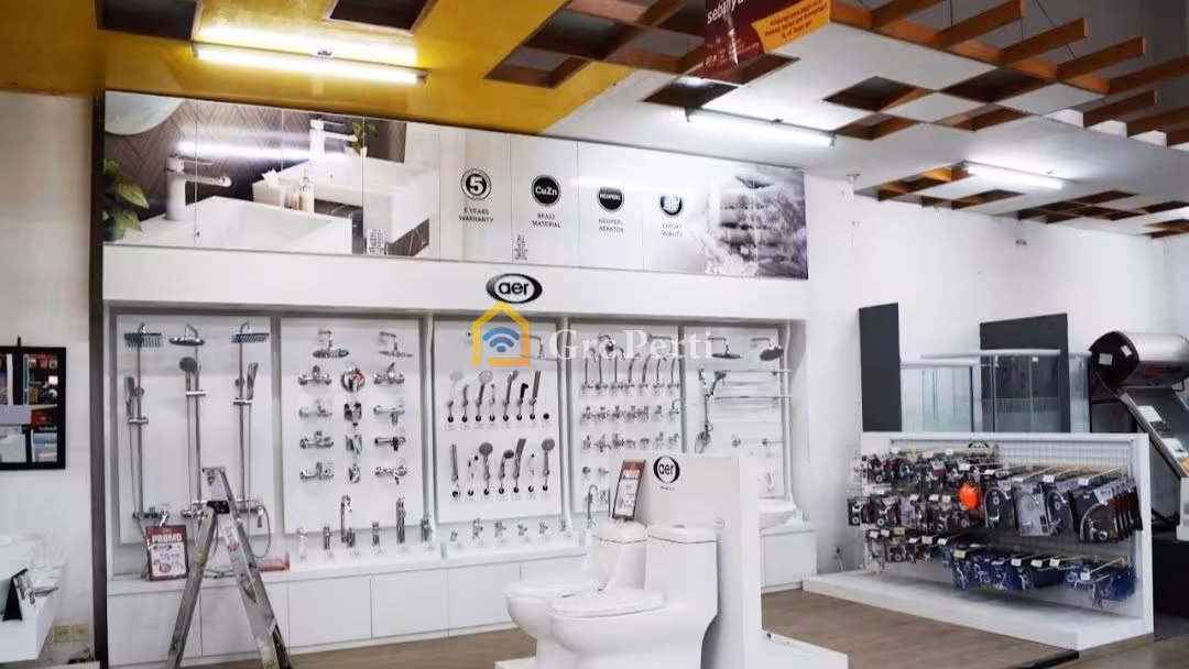 Dijual Gudang dan Showroom Jl Kartini Dekat Dengan Kabupaten Gresik - 4