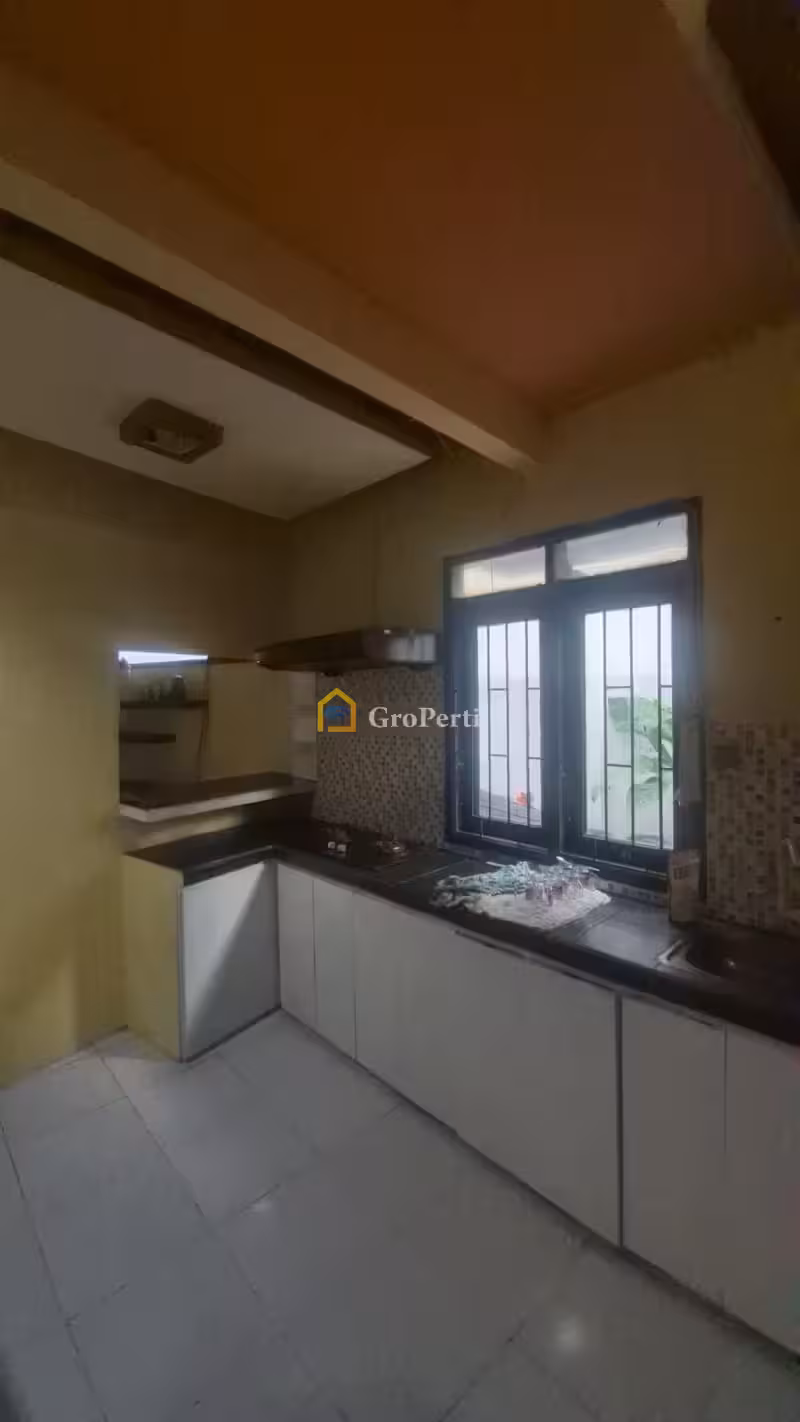 Disewa Rumah Second di Jl. Peningkatan III, Menteng Dalam, Tebet, Jakarta Selatan - 5