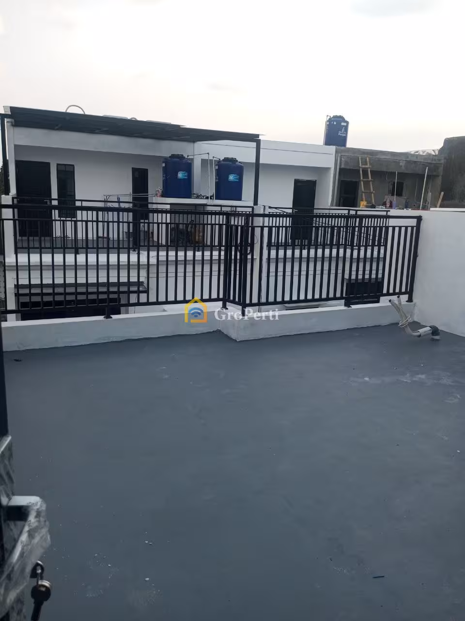 Dijual Rumah Baru 3 LT 790 Juta DP 0% di Cipedak Jagakarsa - 2