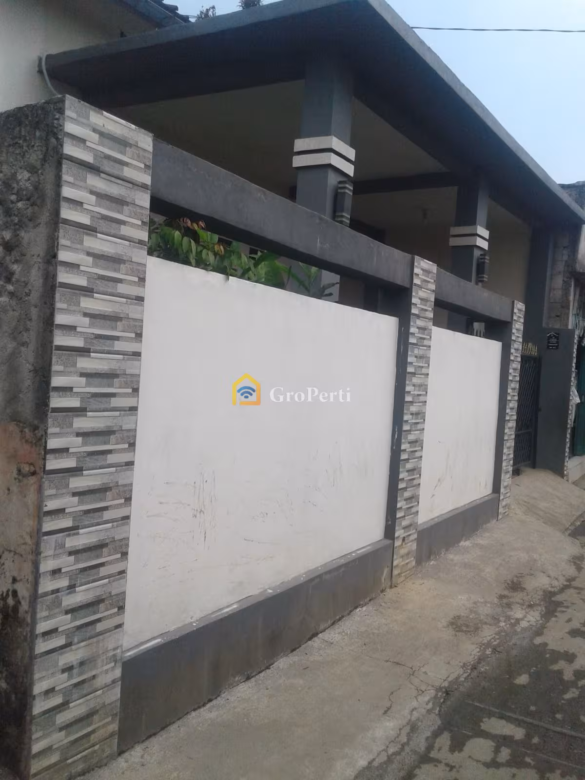Dijual Rumah Murah Ciomas Bogor Pinggir Jalan Raya Cocok Usaha & Kantor: 15 menit Pintu Tol Bogor & 15 Menit Stasiun Bogor - 4