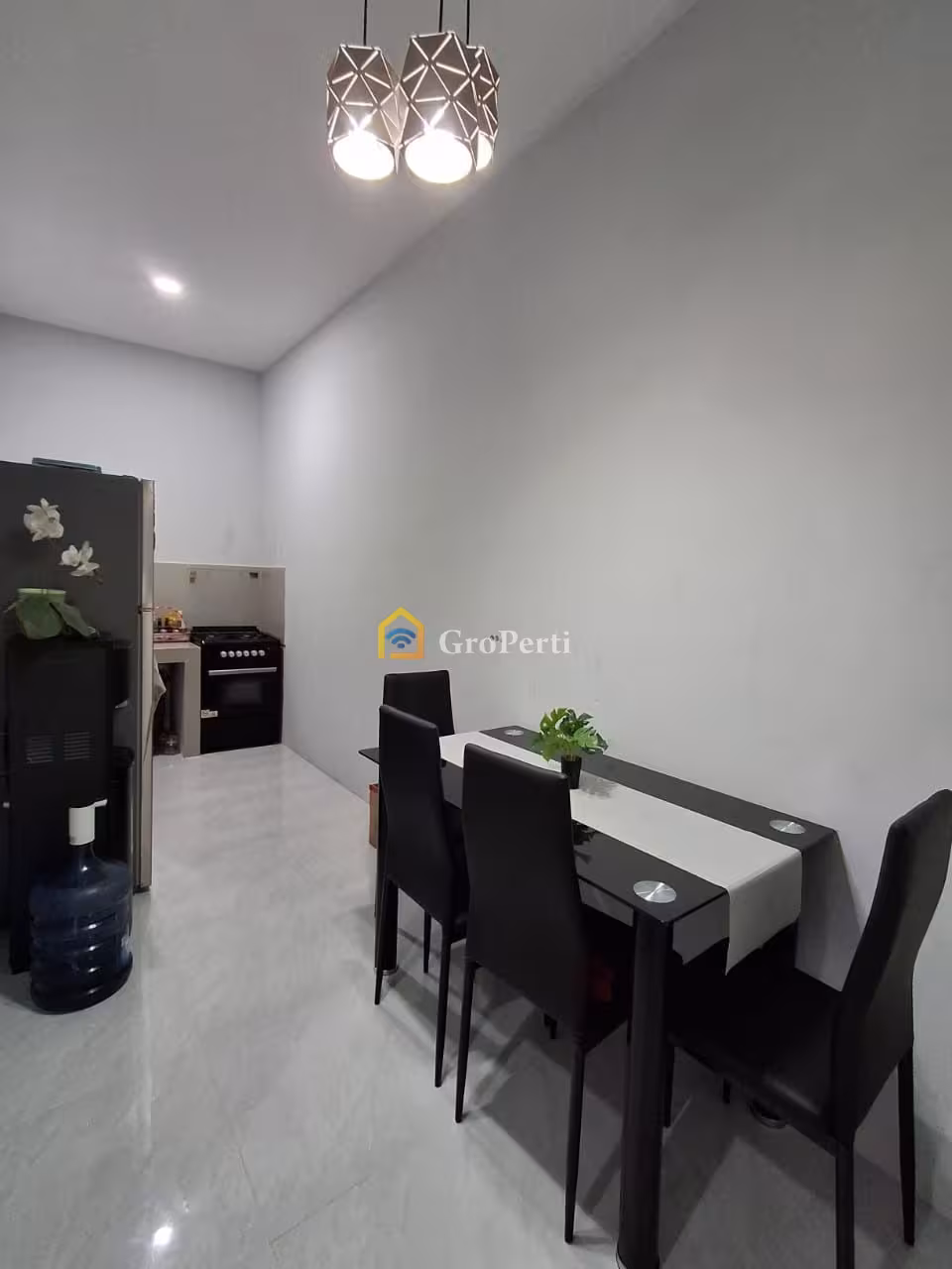Rumah Second Dijual di KOTA BEKASI - 3