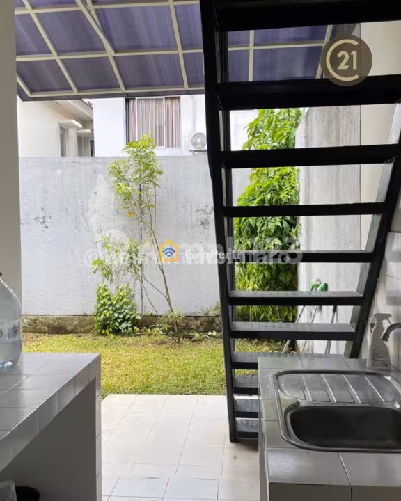 Disewakan Rumah Cantik Siap Huni Dalam Cluster di Foresta BSD - 5