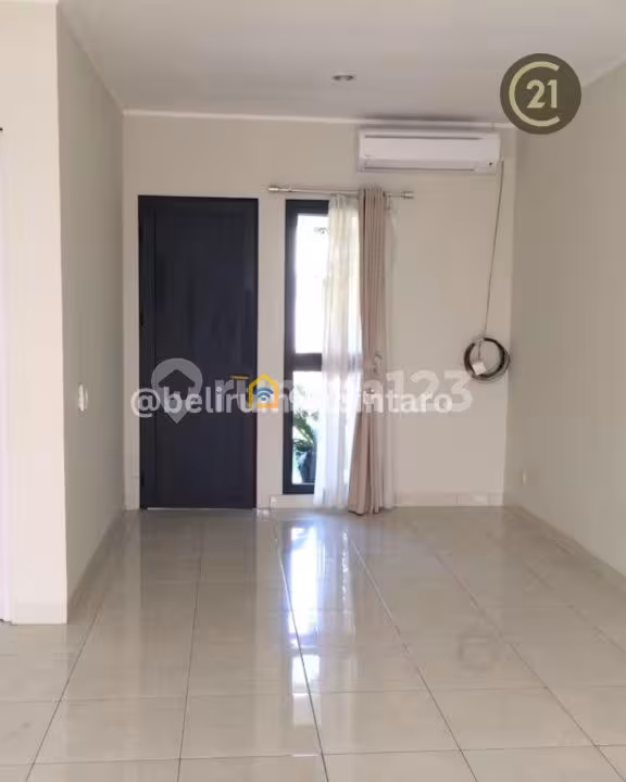 Disewakan Rumah Cantik Siap Huni Dalam Cluster di Foresta BSD - 2